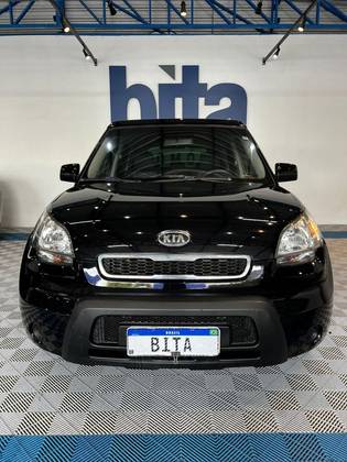 KIA SOUL 1.6 EX 16V FLEX 4P MANUAL KIA SOUL 1.6 EX 16V FLEX 4P MANUAL